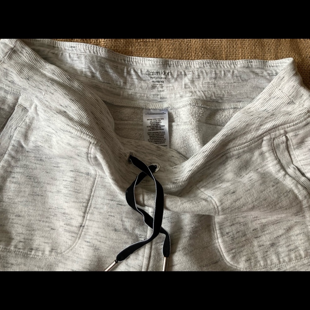Calvin Klein Sweatpants